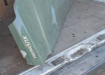 Maska John deere  XUV865M
