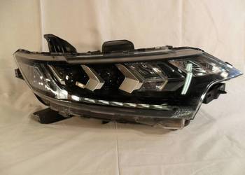REFLEKTOR PRZÓD STRONA PRAWA MITSUBISHI OUTLANDER