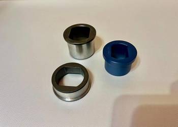 Tuleja obrotowa i ślizgowa do podpory ślimaka