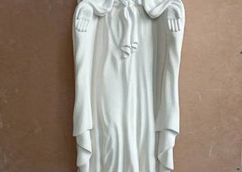 Matka Boska figura z kamienia