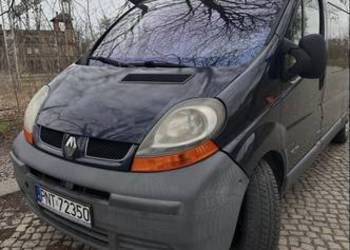 Renault Trafic 1,9 dci długi L2H1 klima hak 9 osobowy