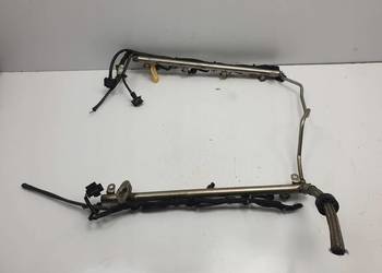 Mercedes W204 6.3 V8 AMG LISTWA WTRYSKOWA