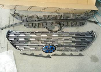 Rav 4 atrapa zderzaka, emblemat, elementy