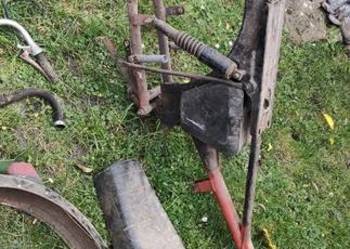 Komar rama błotniki kierownica koła