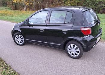 Sprzedam ładną Toyota Yaris lift 1.0 benzyna 2000r