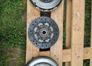 Sprzedam kompletne sprzęgło dwumasowe VW T 5. 2.5 TDI