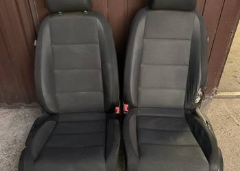 Vw golf 6 fotele i kanapa podgrzewane
