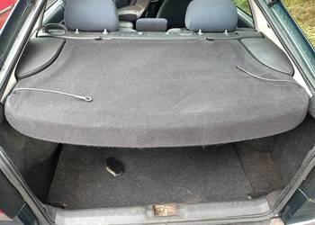 Saab 93 900 HB 5 drzwi półka bagażnika