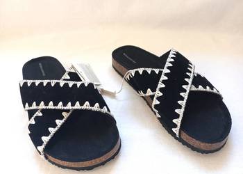 Klapki czarne Buty białe r. 38 damskie BOHO Reserved NOWE