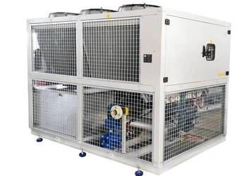 Chiller 18-538 kW MASTER z chłodzeniem powietrznym