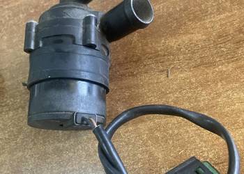 POMPA WODY WEBASTO 9003727E VW PASSAT B6 TDI