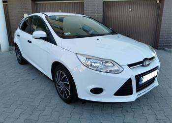 FORD FOCUS 2013r. BEZWYPADKOWY, GARAŻOWANY 1,0 ECONETIC 100KM HAK,PDC,BDB