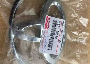 EMBLEMAT ZDERZAKA PRZÓD ZNACZEK LOGO TOYOTA AYGO I 75311-0H010