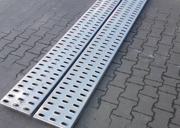 Najazdy - podjazdy do lawet przyczep autolawet.
