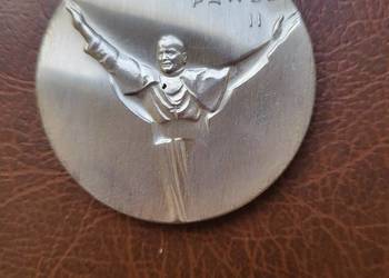 Przepiękny medal Jana Pawła II