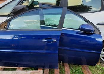 drzwi kompletne przednie Opel Vectra C Signum lak. Z21B