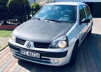 Renault Clio II / 1.2 16V 75KM / face lifting