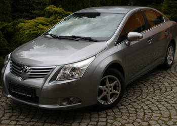 Toyota Avensis 147 KM Benzyna Przebieg 96 tys km Sedan III (2009-)