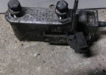 Łapa mocowanie pompy wtryskowej bmw e39 m51 2.5 tds OE 2246191