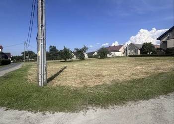 DZIAŁKA-WIĘKSZYCE /ul.Miodowa/uzbrojona działka budowlana na sprzedaż!!!