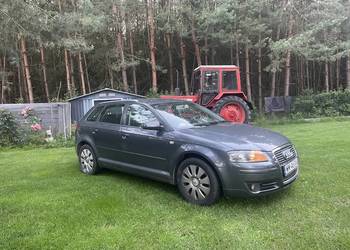 Audi a3 8p klimatronik 1.6 benzyna 220 przebiegu ładny stan