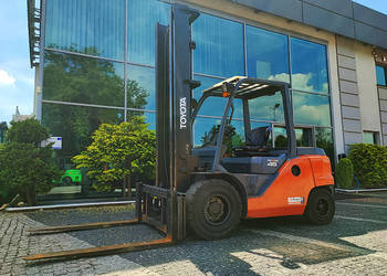 Wózek widłowy Toyota 40-8FD45N 5 ton duplex 5 m diesel|2017