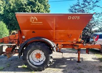 Rozsiewacz wapna, nawozu, piasku-soli Gustrower D075