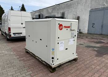 Agregat wody lodowej chiller Trane CGAX 020 HE SN o wydajności 56 kW