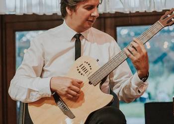 Nauka gry na gitarze i ukulele