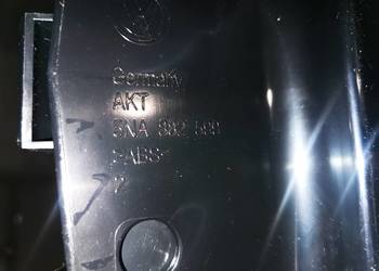 TIGUAN 5NA II SCHOWEK POD FOTEL PÓŁKA PRAWY LEWY