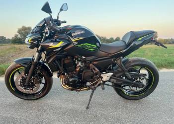 Kawasaki z650 2025 rok 1500km przebiegu