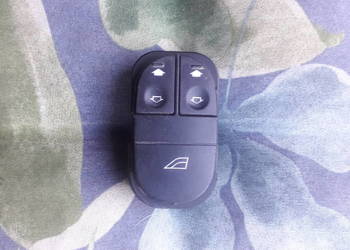 Panel przełaczniki szyb elektrycznych 2x Ford Mondeo Mk1.