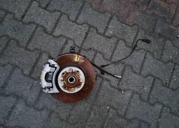 PIASTA ZWROTNICA ZACISK LEWY PRZÓD RENAULT CLIO V 1.0 TCE