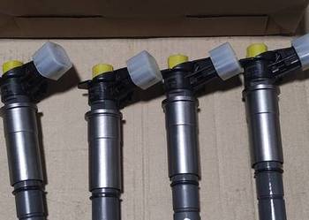 Wtryskiwacze wtrysk Renault Espace 2.0dci 0445115022