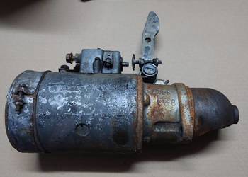 rozrusznik nożny  Pobieda M20 Gaz 69