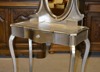 toaletka glamour .tapicerowana