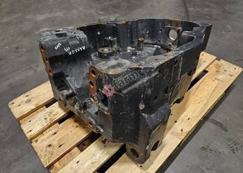 Wspornik osi przedniej Case Maxxum 115, 120,125