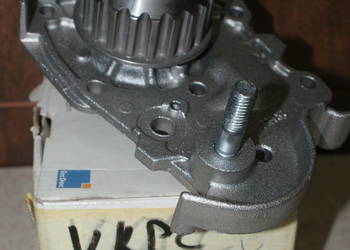R135 - DOLZ - POMPA WODY RENAULT Pompa wodna