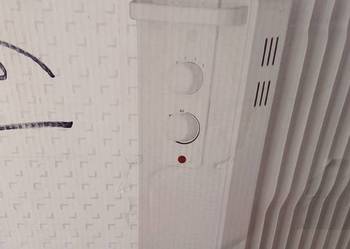 Grzejnik elektryczny 2400 W