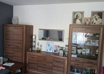 Zestaw mebli do pokoju