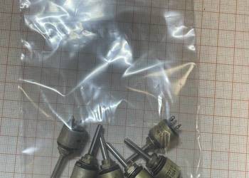 Potencjometr 02758/4 57 PLW  100 Ω M LIN 74/09 (24)