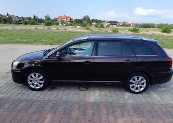 Toyota Avensis T25 Kombi 2.2 D-4D 150 KM | 2007 | Do poprawek | Sprawna