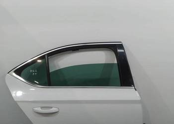 DRZWI  PRAWE TYŁ SEDAN HB LS9R  Skoda Superb III (2015-2024)