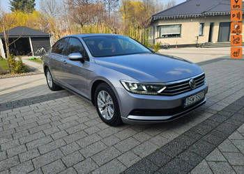 Volkswagen Passat 2.0 150 km klimatronik, tempomat, parktronik, navigacja …