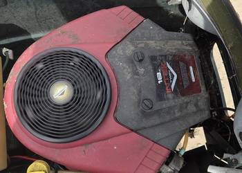 Silnik kosiarka traktorek briggs intek 18 km dwa cylindry
