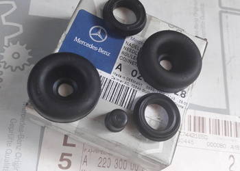Zestaw naprawczy cylinderek Mercedes 408D 410D 407D