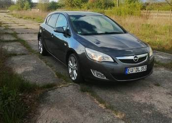 Opel Astra 1,4 turbo automat