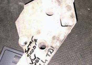 Łapa czołowa silnika rozrządu Audi seat Skoda 1.4 TDI