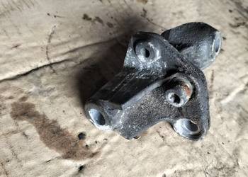 uchwyt alternatora podpora silnika  passat audi a4 b5 2.6