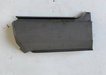 Naroże tylne górne prawe Fiat 126p